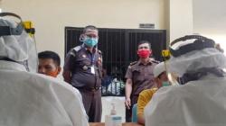 Kejari Padang Pindahkan 61 Tahanan Polisi ke Rutan Anak Air