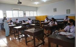 45.000 Anak di Jateng Putus Sekolah karena Biaya, Ganjar Pranowo Luncurkan Sekolah Virtual