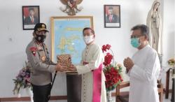 Kapolda Sulut Kunjungi Uskup Manado, Ajak Umat Jaga Kamtibmas
