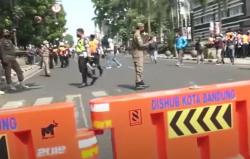 Video Pemerintah Kota Bandung Terapkan Sistem Buka Tutup Cegah Covid-19