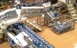 Banjir Cicurug Rendam Pabrik Aqua, Operasi Dihentikan Sementara