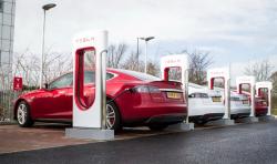 Mobil Bensin Dilarang, California Hanya Izinkan Kendaraan Tanpa Emisi pada 2035