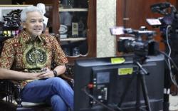 Ganjar Minta Buruh Jateng Tak Ikut Aksi Mogok Nasional