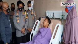 Video Kapolda Metro Jaya Jenguk Polisi dan Masyarakat Korban Kerusuhan di RS Polri Kramat Jati