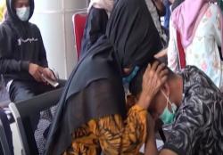 Video Puluhan Demonstran Remaja di Makassar Menangis saat Dijemput Orangtua