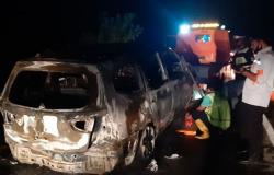 Mobil Nissan Grand Livina Ludes Terbakar di Tol Cipali, 3 Orang Selamat<