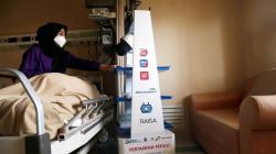 Aksi Robot Raisa Bantu Tenaga Medis Rawat Pasien Covid di Surabaya