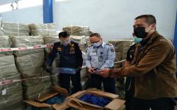 Bea Cukai Gagalkan Peredaran 185 Karton Pisau Cukur Impor Palsu dari China