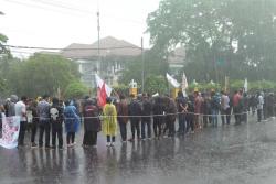 Massa GNP Yogyakarta Demo Tolak UU Omnibus Law, Lalu Lintas Tersendat  