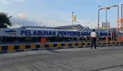 Penyeberangan ke Bali di Pelabuhan Gilimanuk Ditutup akibat Hujan Badai