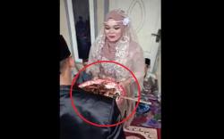 Kisah Cinta Pengantin di Lotim dengan Maskawin Ayam Panggang, Kenal di Facebook