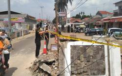 Polres Purwakarta Selidiki Kasus Gapura Melati Ambruk yang Tewaskan Bocah 13 Tahun