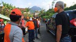 Bertemu Warga Kawasan Gunung Merapi, Ganjar Pranowo Imbau Tetap Tenang