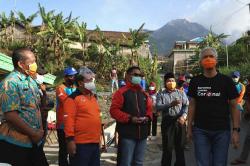 Desa Berjarak 3,5 Km dari Puncak Merapi Ini Bersiap Antisipasi Erupsi