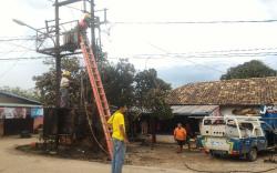 Gardu Listrik Meledak di Sukarami Palembang, Ratusan Rumah Warga Gelap Gulita