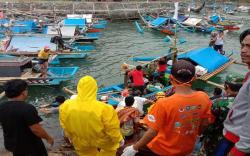 Tenggelam di Perairan Pantai Jayanti Cianjur, Seorang Nelayan Ditemukan Tak Bernyawa