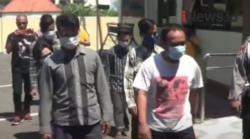 Video Polisi Tangkap 7 Warga Penyebar Hoaks Jenazah Covid-19 Matanya Hilang
