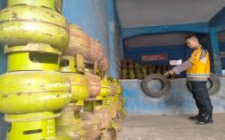 Warga OKU Sulit Dapatkan Gas 3 Kg, Agen Sebut Pasokan Aman<