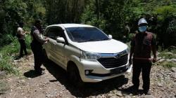 Ini Penampakan Mobil yang Nyasar Misterius di Tengah Hutan Pacet Mojokerto