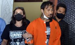 Jerinx Divonis 1 Tahun 2 Bulan Penjara, Nora Alexandra Tetap Tegar
