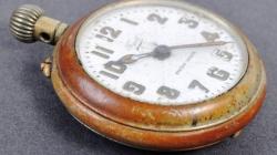 Jam Rusak Peninggalan Mahatma Gandhi Laku Rp223 Juta