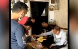 Video Polisi Tangkap 2 Pria Bayar Utang Pakai Uang Palsu di Tangsel