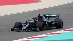 Tampil Dominan, Lewis Hamilton Raih Pole Position F1 GP Bahrain