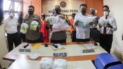 Polda Kepri Gagalkan Peredaran 8 Kg Sabu dan 20.000 Pil Ekstasi Asal Malaysia