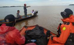 Perahu Wisata Angkut Puluhan Orang Tenggelam di Tarumajaya Bekasi, 1 Balita Tewas