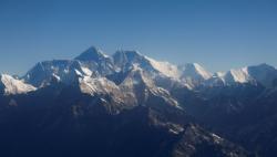 Nepal dan China Sepakat Gunung Everest Lebih Jangkung 0,8 Meter, Jadi 8.848,86 Mdpl