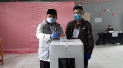 Datang Pakai Vespa Biru, Wagub Uu Nyoblos dan Pantau Pilbup Tasikmalaya 2020