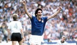 Paolo Rossi sang Pahlawan Timnas Italia Meninggal Dunia