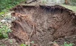 Video Fenomena Sumur Ditelan Bumi, Hebohkan Warga di Gunung Kidul 