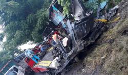 Ini Penampakan Mobil Patroli Polsek Kalijambe Sragen yang Ringsek Dihantam KA Brantas