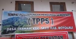Urus Ternak dan Pertanian, Pengungsi Merapi di Jrakah Tinggalkan Tempat Pengungsian 