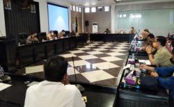Lahan Pemakaman Jenazah Covid-19 di Karawang Semakin Sempit<