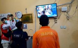 Diduga Terlilit Utang, Pengusaha di Tasikmalaya Robek Perut Sendiri, Ususnya Terburai