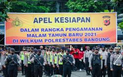 Ribuan Petugas Dikerahkan Amankan Malam Tahun Baru di Kota Bandung