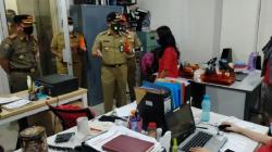 Pemkot Jakbar Sidak di Kebon Jeruk, 1 Tempat Usaha Ditutup Langgar PSBB