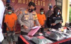 Video 2 Penjambret Perempuan Hamil di Mojokerto Ditangkap, Aksi Pelaku Terekam CCTV