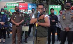 Vaksinasi Covid-19 Perdana Jawa Barat Digelar Besok di 7 Kota dan Kabupaten<