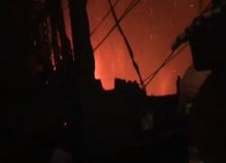 Video Pemukiman Padat di Jatinegara Jakarta Terbakar