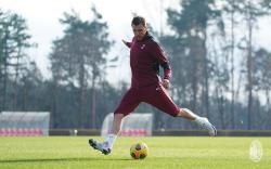 Belum Berkontribusi di AC Milan, Mario Mandzukic Tak Mau Terima Gaji