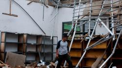 Atap Gedung SMAN 12 Pandeglang Ambruk Diterjang Angin Kencang