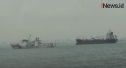 Video Bakamla Tangkap 2 Kapal Super Tanker Asing Diduga Transfer BBM Ilegal