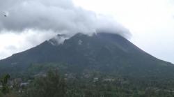 Video Gunung Merapi Luncurkan Lava Pijar 7 Kali Sejauh 500 Meter Sabtu Pagi