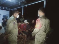 Nongkrong di Parcom Purwakarta hingga Dini Hari, Remaja Hamil Tua Terjaring Razia