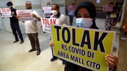 Aksi Pedagang Menolak Area Cito Mall Surabaya Dijadikan RS Darurat Covid-19