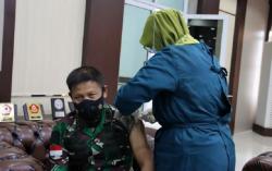 Pangdam XII Tanjungpura Terima Suntikan Vaksin Covid-19 Dosis Kedua