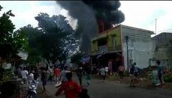 Ruko BBM di Cianjur Meledak, Warga: Seperti Bunyi Bom